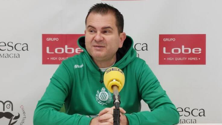 El entrenador del Peñas Rafa Sanz analiza el partido ante Juventud Alcalá