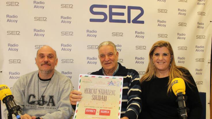 Protagonistes del Mercat de Nadal Solidari de la Zona Nord (11/12/2023)