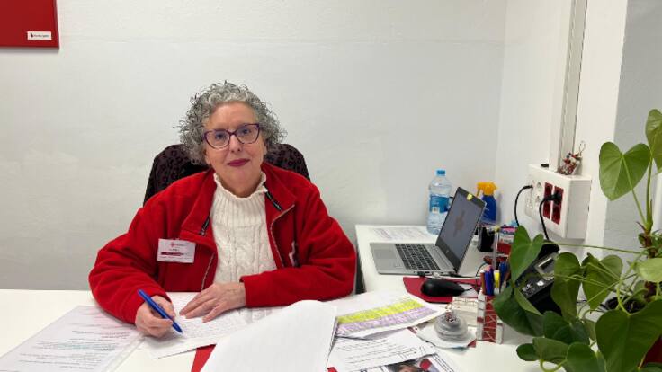 Entrevista a la presidenta de Cruz Roja Xàtiva, Marisa Juan