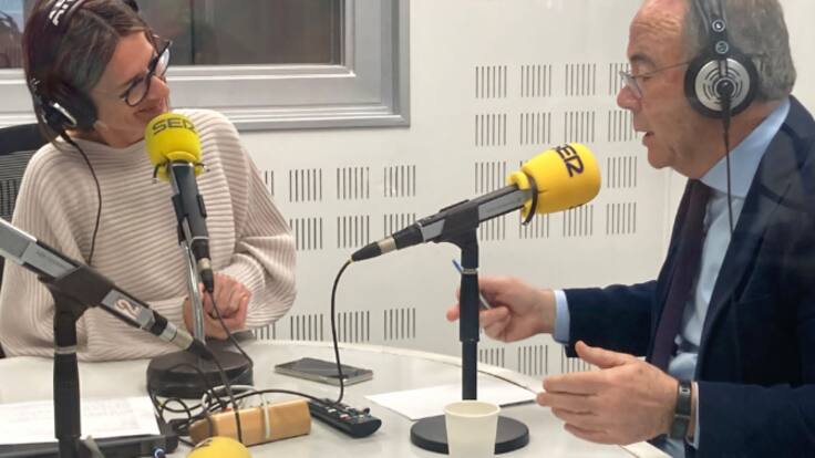 Bugallo ofrece a CA un compromiso político para aprobar la regulación de las viviendas turísticas