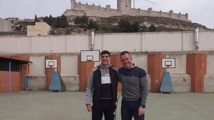 El joven futbolista peñafielense de la cantera del Real Valladolid, David Sanz, repasa en Hoy por Hoy su convocatoria con la selección nacional sub-16