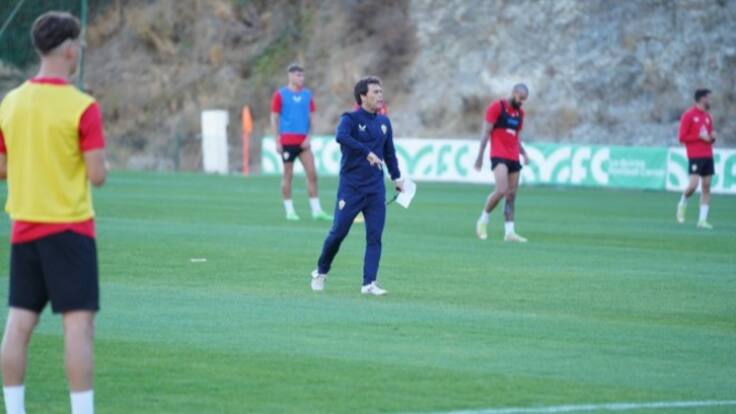 El entrenador de la UD Almería habló de un gran trabajo en Marbella.
