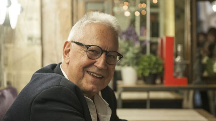 En A Vivir CV hablamos con Fernado Delgado sobre su nuevo libro "València en la palabra"