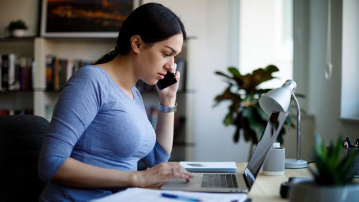 Ángela Valdés, técnica de Linea de Ayuda a la Ciberseguridad del INCIBE, habla sobre el balance del servicio de información y ayuda sobre ciberseguridad INCIBE.