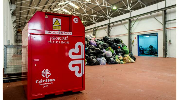 Yolanda Martos, area ecomía solidaria de Cáritas Diocesana Jaén. Balance actividad Recuperaciones Redoble