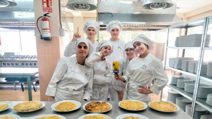 Celebramos el Día Internacional de la Tortilla en el centro Valle de Elda