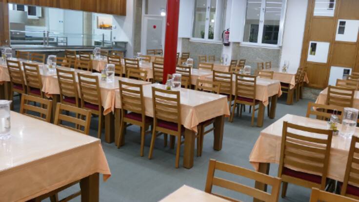 Un almuerzo en la Cocina Económica de Santiago