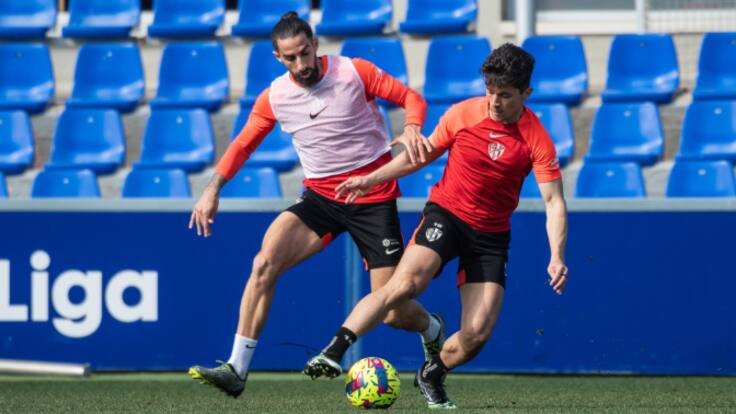 Marc Mateu analiza la marcha de la SD Huesca y el partido ante el Racing