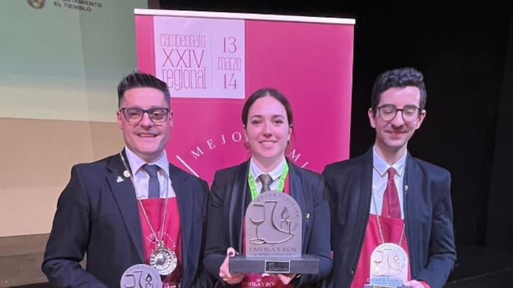 La mejor sumiller de Castilla y León, la peñafielense Elia Arranz, repasa en Hoy por Hoy Peñafiel su reciente galardón