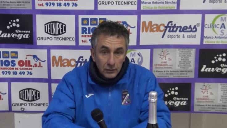 El entrenador del Becerril, Francis Olea, repasa la previa del duelo ante la Arandina