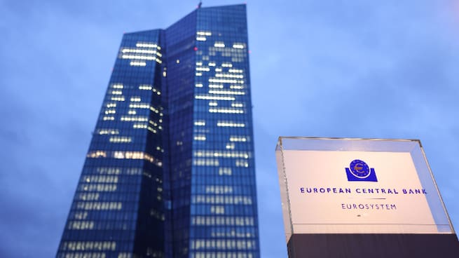 El BCE eleva al 1 % el crecimiento de UE en 2023 y modera la inflación al 5,3 %