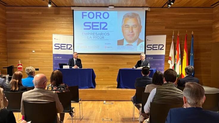 Foro SER Empresarios con el consejero de Desarrollo Económico, José Ángel Lacalzada (17/03/2023)