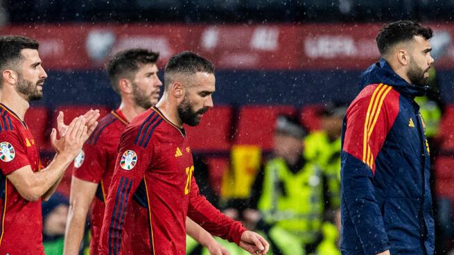 "Exceptuándole a Joselu, nos podemos llevar pocas cosas a la boca": Kiko Narváez y Rafa Alkorta analizan la derrota de España