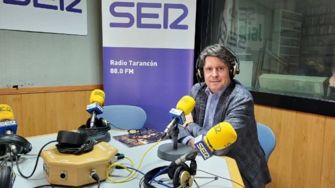 Hermandad del Santo Entierro y la Stma. Virgen de la Soledad