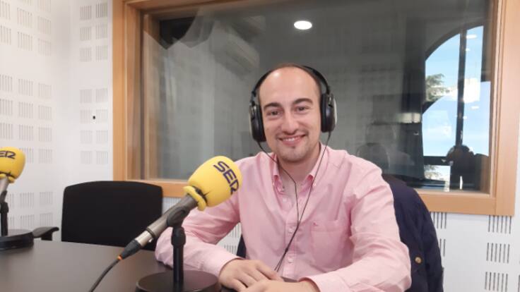 Charlamos con Lorenzo Cuadrado, Secretario de la Delegación de Hermandades y Cofradías de la Diócesis de Getafe.