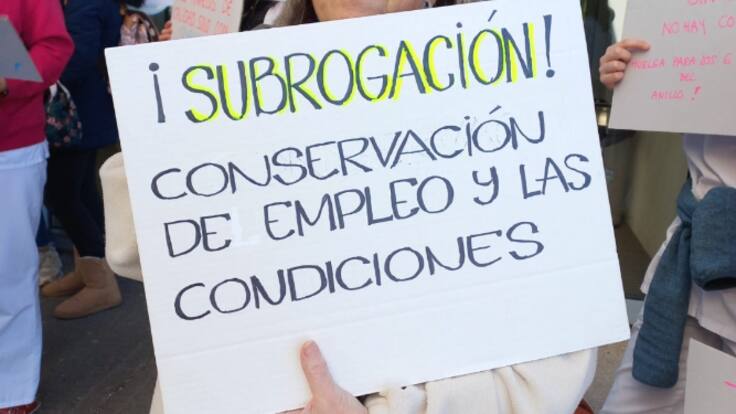 Cristina González, delegada de UGT en el Hospital Infanta Sofía de Sanse, repasa los motivos de la huelga en los laboratorios