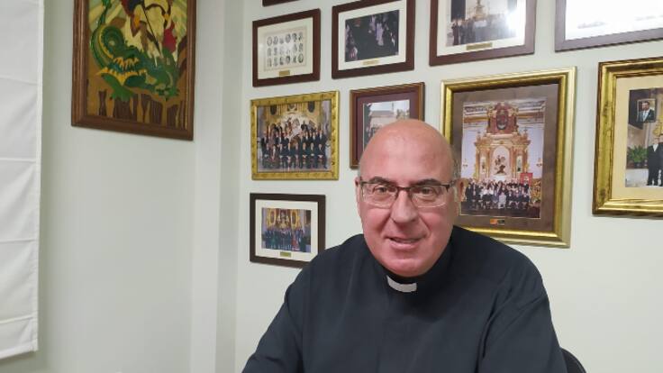 D. Ramón Micó, cura párroco de Banyeres de Mariola, en Radio Villena SER