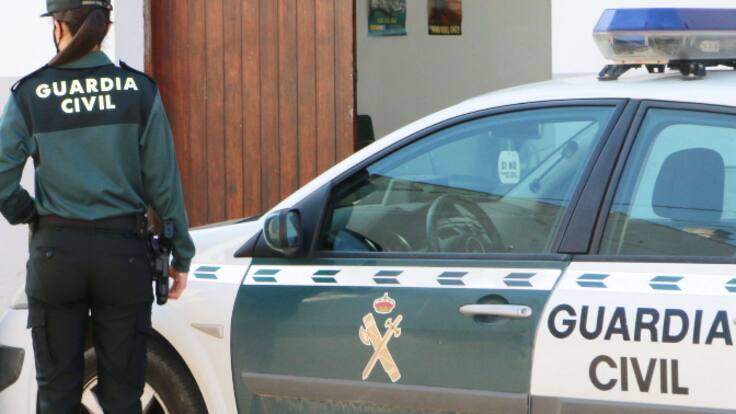 Policías y guardias civiles, defraudados tras la visita del ministro del Interior, que tildan de electoralista