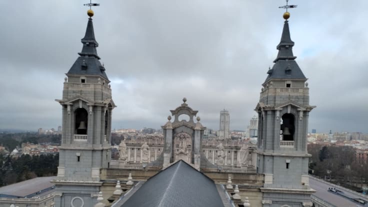 ¿Pueden los profesores de Arte ejercer como guías turísticos?