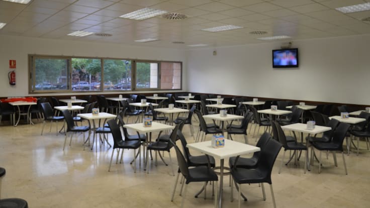 La cafetería de la facultad de Económicas de la Universidad de Cantabria cerrará sus puertas en septiembre