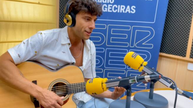 Andrés Dianes lanza su nuevo trabajo "Fugitivos" que se puede ver en Youtube y escuchar en plataformas