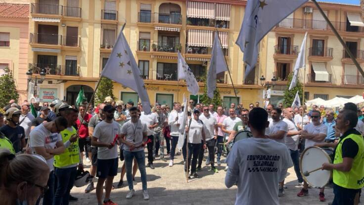 Entrevista a Policía Local y Bomberos de Motril durante la protesta