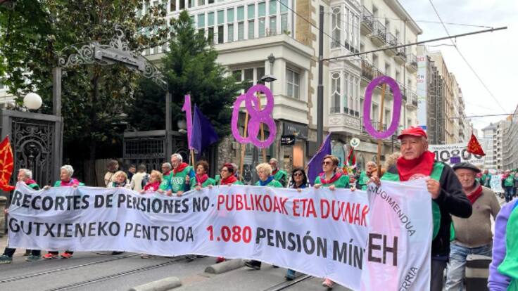 La marcha del Movimiento de Pensionistas vascos llega a Vitoria