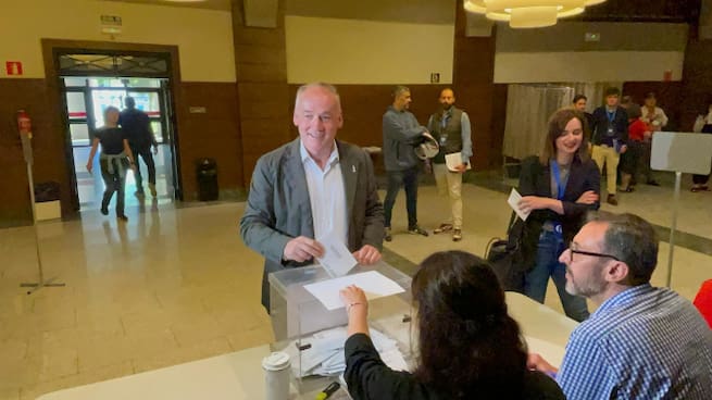 Miguel Lorenzo, candidato del PP de A Coruña, valora la jornada electoral