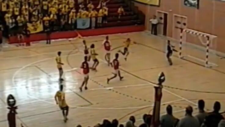 Programa especial en El Banquillo de Radio Aranda - Cadena SER para recordar los 20 años del ascenso primer ascenso a División de Honor B del Villa de Aranda