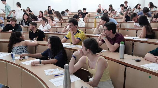 Casi 2.500 estudiantes se examinan estos días de la EvAU en Ciudad Real