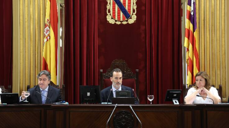 Votos democráticos para gente que no lo es