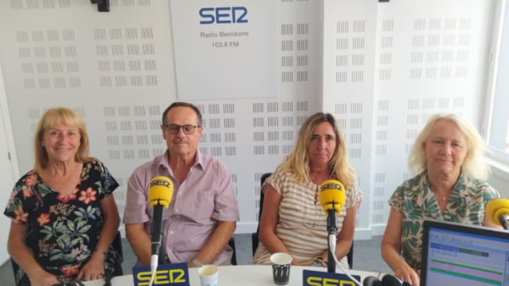 "Somos aficionados": Secretos y trucos de los ensayos del grupo de teatro de la 3ªEdad de La Nucía