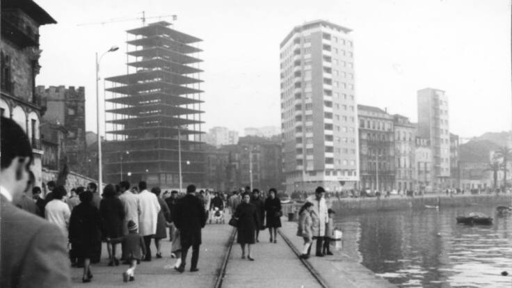 Itinerarios “Tiempo de cambio. El Gijón de Gonzalo del Campo”