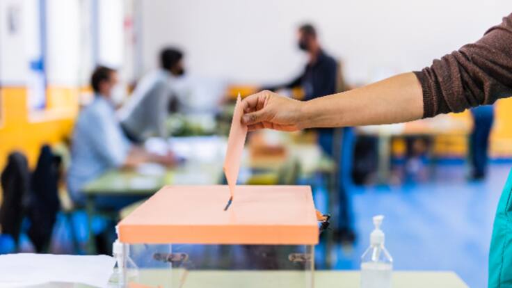 Vivienda y empleo, las preocupaciones principales de los jóvenes que votarán por primera vez en las elecciones del 23 de julio