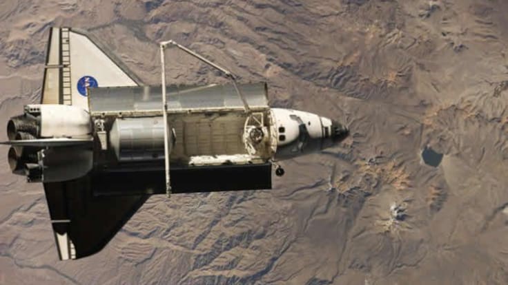 Cartagrafías | La carta para leer "en caso de desastre lunar" y otras historias escritas desde el espacio