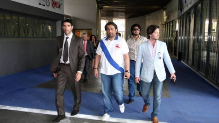 El jeque del Málaga el día que tomaba el mando del club.