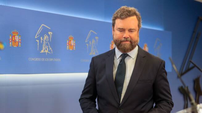 Miguel González: "Espinosa de los Monteros no tiene nada que ver con el ala católica ultraconservadora de Buxadé que controla Vox"