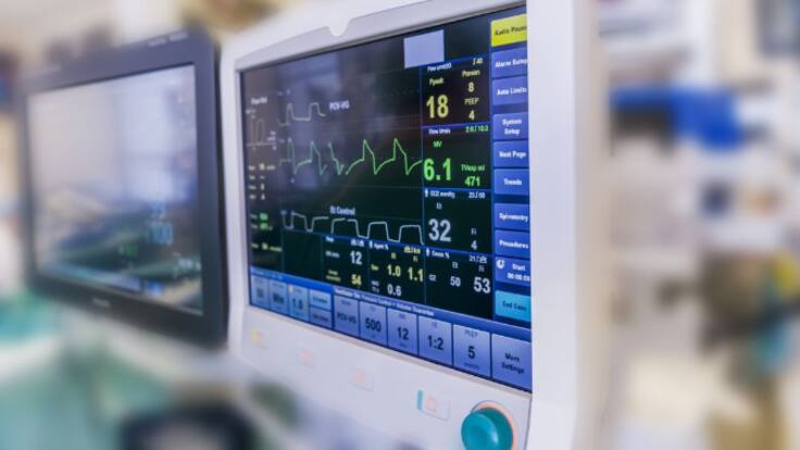 María, abogada de la Asociación Bolboretas no ceo y Luisa López nos hablan sobre la muerte perinatal