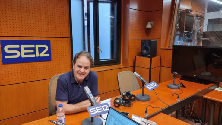 El consejero de Hacienda y Administraciones Públicas, Roberto Bermúdez de Castro en Radio Zaragoza