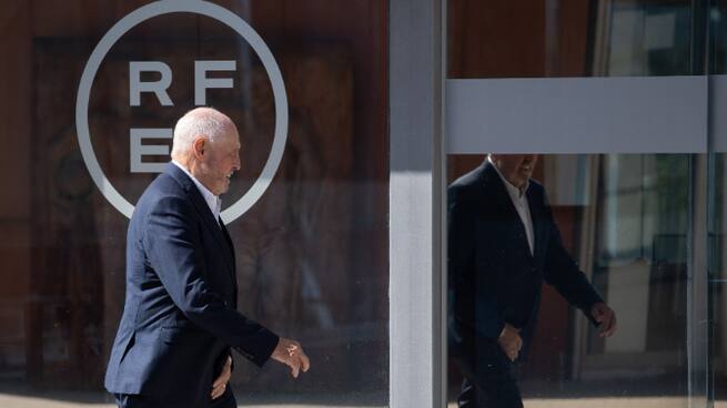 Soteras: "Vilda tendría que irse, De la Fuente no"