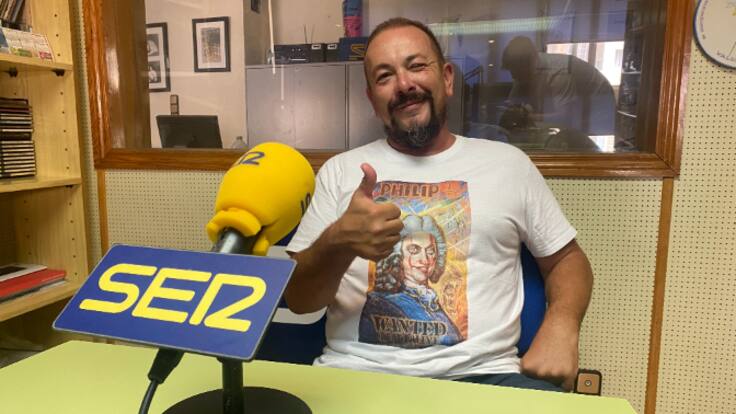 Toni Espinar, el muralista que plasma la historia con sus pinceles por todo el mundo