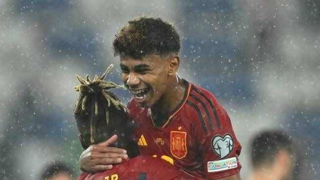 "Lo de Lamine es algo que no se ve en tantos futbolistas, aunque también sean jóvenes"