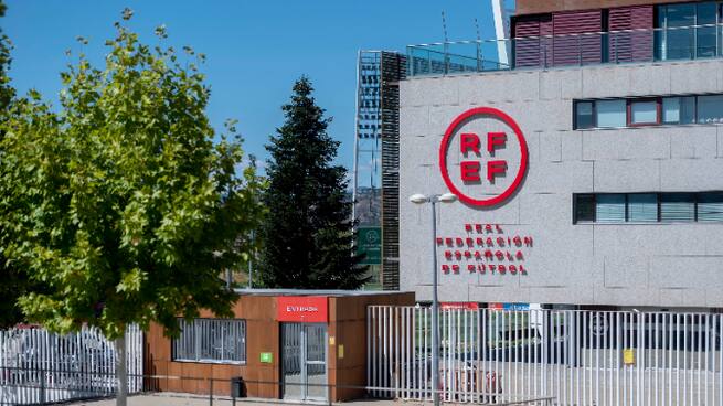 La RFEF conoce la identidad de dos de los señalados por las jugadoras durante la Junta Directiva