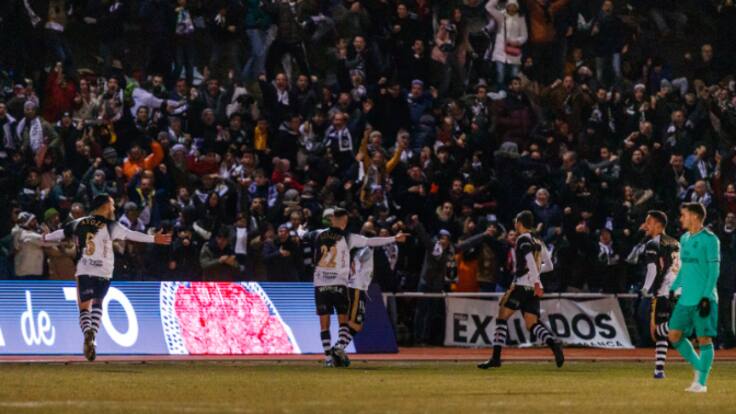 "La gent s'ha tornat autènticament boja per aconseguir entrades pel partit contra el Barça"