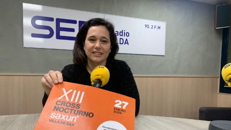 Asun Juan, Dep. Márketing y Comunicación de Giménez Ganga, da detalles del XIII Cross Nocturno Saxun - Villa de Saxroos
