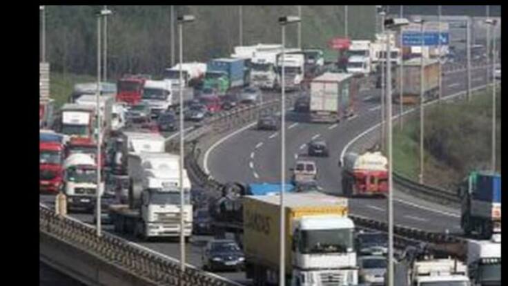 Javier Aguirre: "La mitad del gasto per capita de Osakidetza es para resolver problemas derivados de la contaminación"