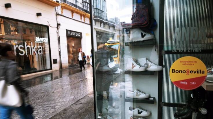 Comienza el día 2 una nueva campaña del Bono Sevilla con más de 57.000 títulos para impulsar el comercio local