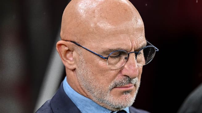 Manu Carreño, antes de entrevistar a De la Fuente: "Un seleccionador campeón de Europa sin contrato... somos la vergüenza del fútbol europeo"