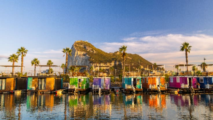 Las Casas Flotantes de La Línea entre las las 20 mejores escapadas del país según The Times