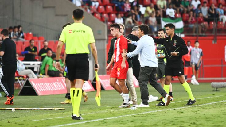 El Almería deberá de tener sangre fría y pensar antes de tomar cualquier acción, un paso en falso significaría volver al pozo.